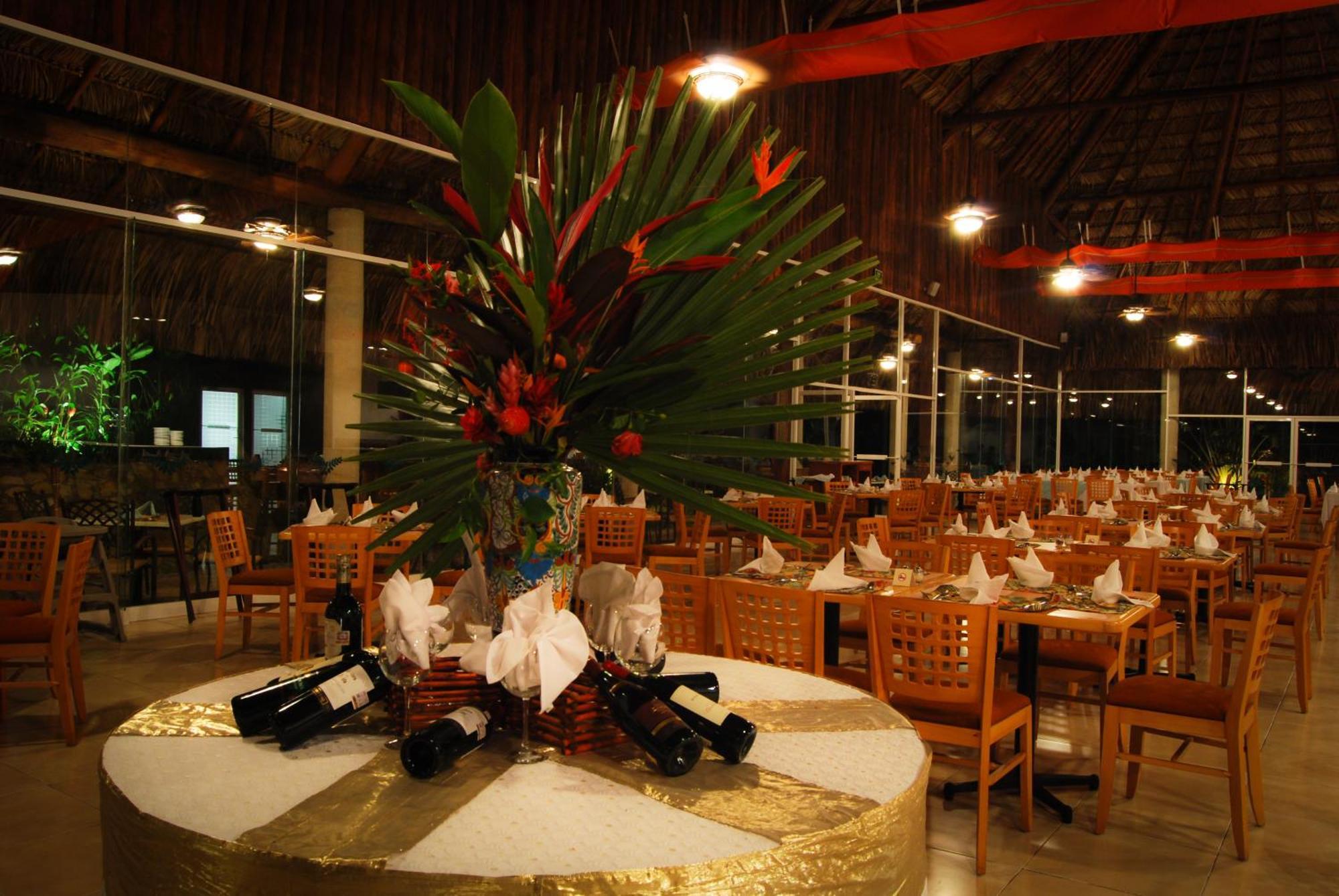 Hotel Villa Mercedes Palenque Exterior foto